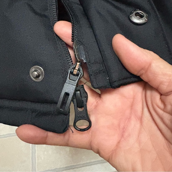 Adidas Women’s Jacket - Picture 6 of 7